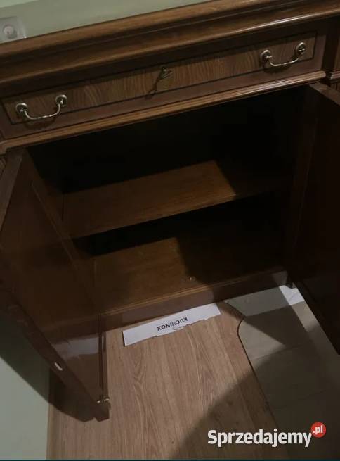 Komoda drewniana w stylu gabinetowym klasyczna Żywiec