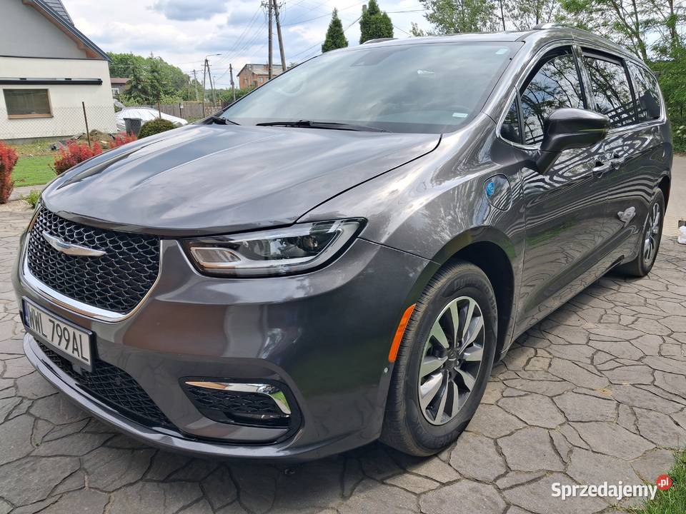 Chrysler Pacifica hybryd Plugin 2021 Radzymin