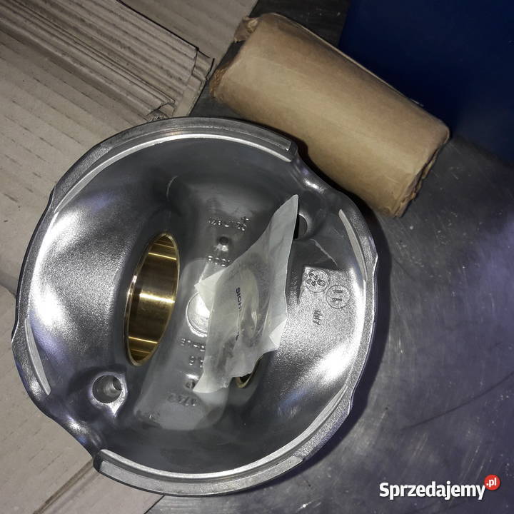 Tłok Mercedes OM460LA claas wirtgen Częstochowa sprzedam