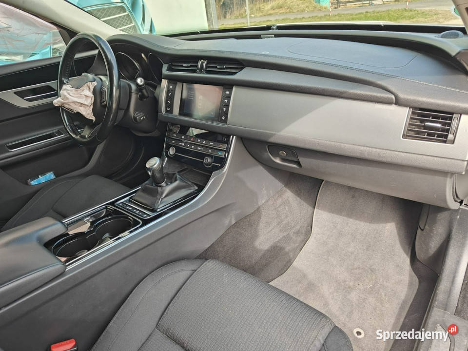 Jaguar XF X260 2015