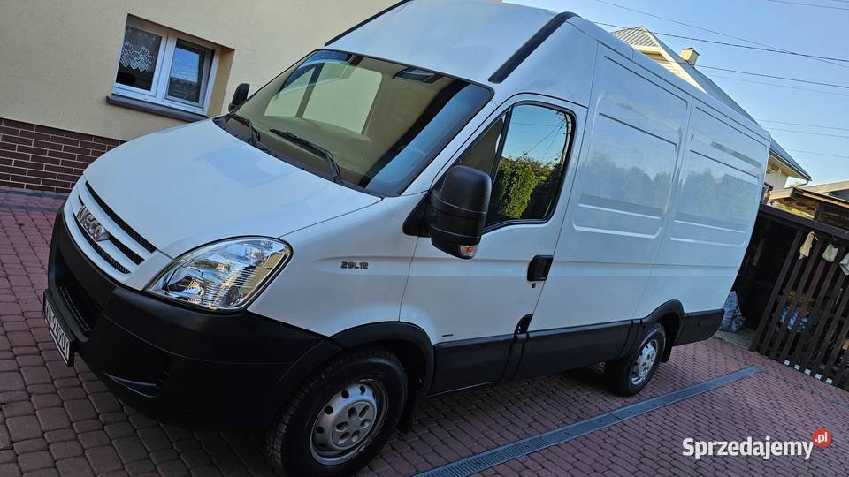 Iveco Daily 29L12 2.3D 116KM L2H3 Bardzo Ładny Doinwestowany Zamiana Sanok