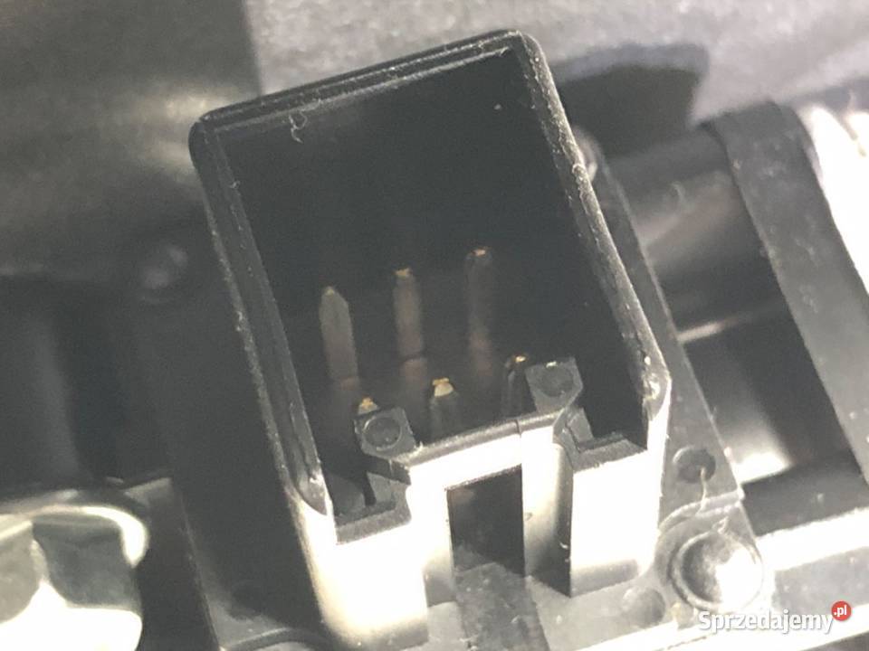 PODNOŚNIK SZYBY PRAWY PRZÓD MAZDA CX5 KD355897X