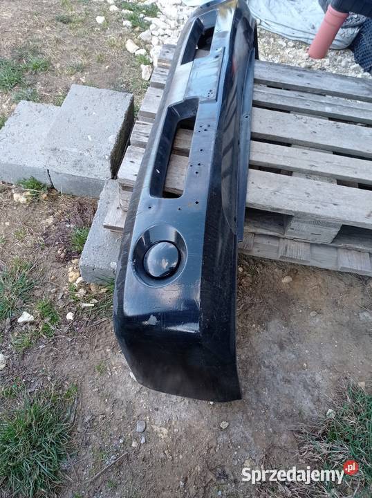 Zderzak przedni Kia K2700