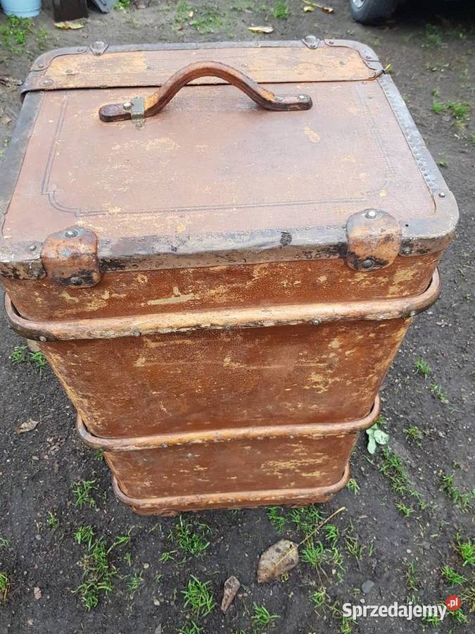 Duży piękny przedwojenny kufer podróżny Barlinek