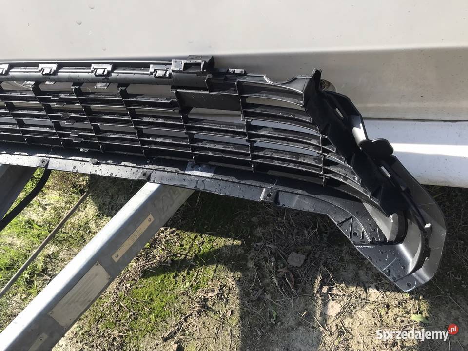 Opel Combo E 18 kratka zderzaka przód z PDC podkarpackie Rzeszów sprzedam