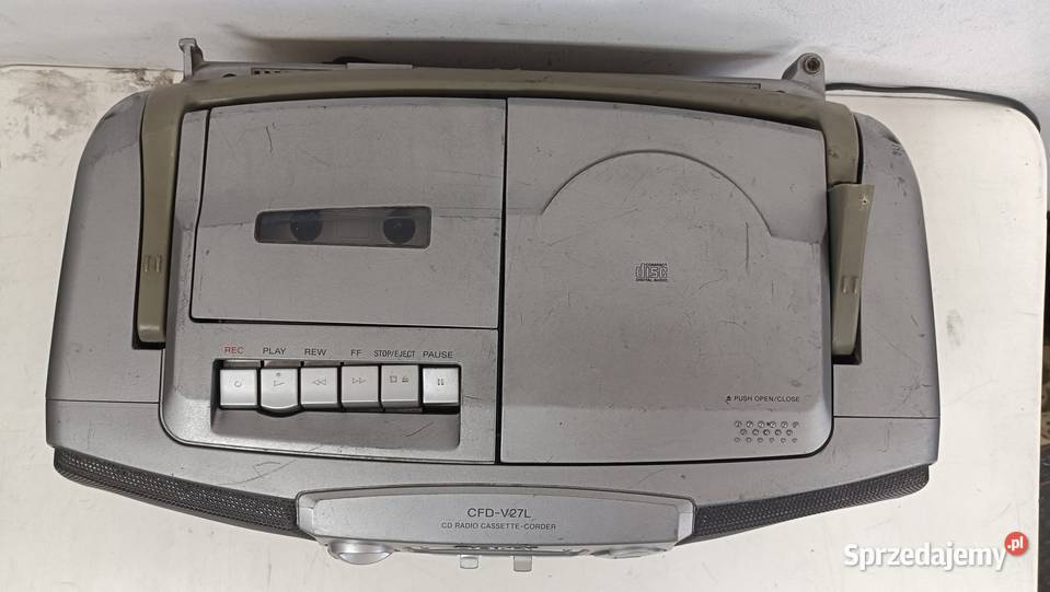 Radiomagnetofon przenośny z CD SONY CFDV27L Poznań sprzedam
