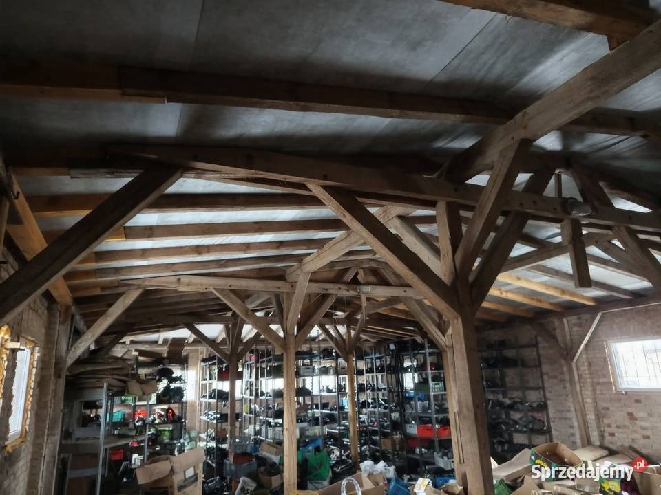 Murowana hala z rampą Bobrówko gmina Strzelce