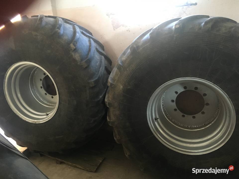 Opony koła 281 R26 radialne nieuszkodzony lubelskie Telatyn