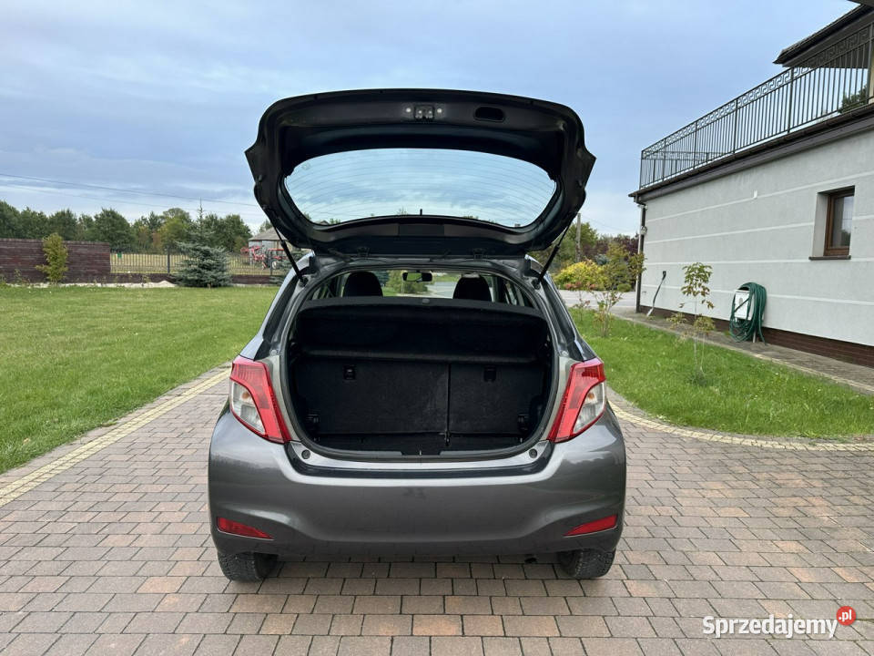 Toyota Yaris III 20112019 światła do jazdy dziennej Lipówki