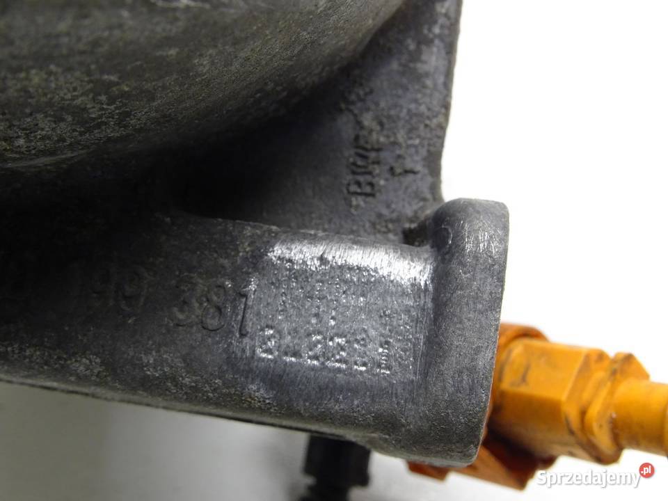 ŁAPA PODUSZKA SILNIKA 8K0199381MF 30 TDI AUDI A4 osobowe
