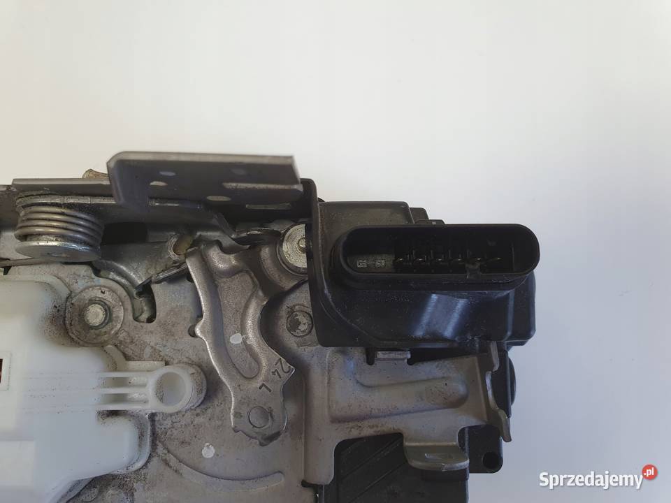 Volvo V40 II ZAMEK DRZWI lewy przód KIEROWCY Chełm