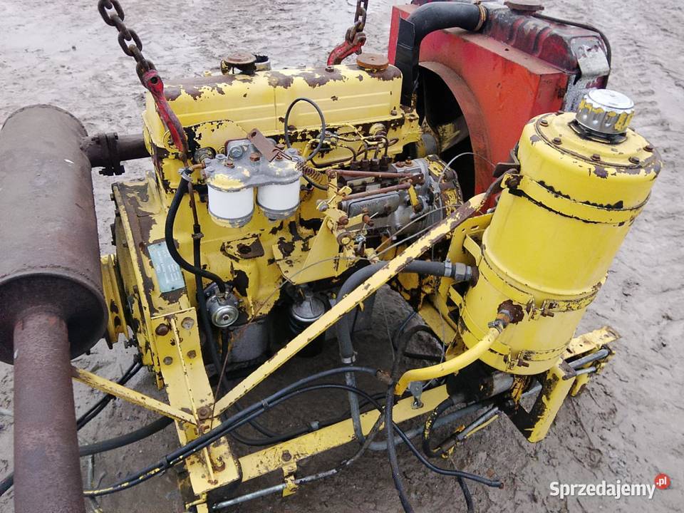 Silnik 4 cylindrowy Ford 2712E do kombajnu Części i osprzęt rolniczy