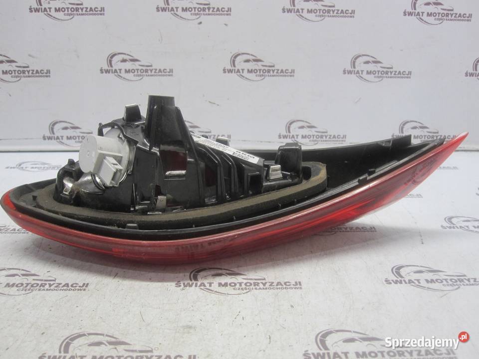 OPEL CORSA E 17r lampa prawa tył w klapę 3901 osobowe świętokrzyskie