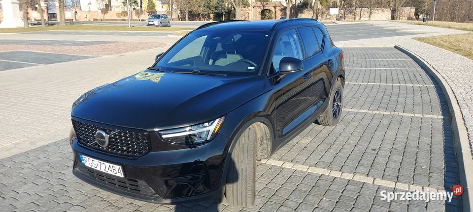Volvo XC 40 2L Mild Hybrid B5 4WD Piaski