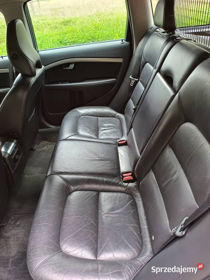 Volvo V70 Momentum 2013 D4 20 diesel 163 5 Rok produkcji 2013 Toruń