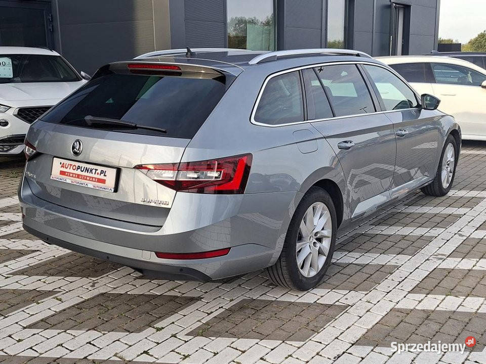 Skoda Superb 2016r SalonPL PodgrzFotele nieuszkodzony Kraków