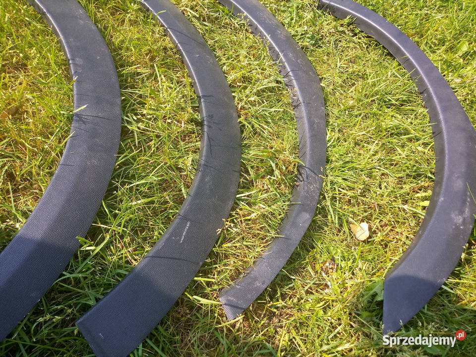 Nakładki na nadkola ford focus mk1 hatchback Części łódzkie sprzedam