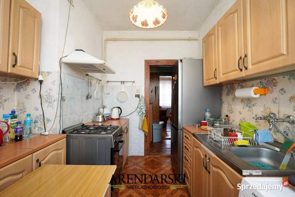 KLIMATYCZNE 2 POKOJE W CENTRUM MIASTA Liczba pokoi 3 Sprzedaż