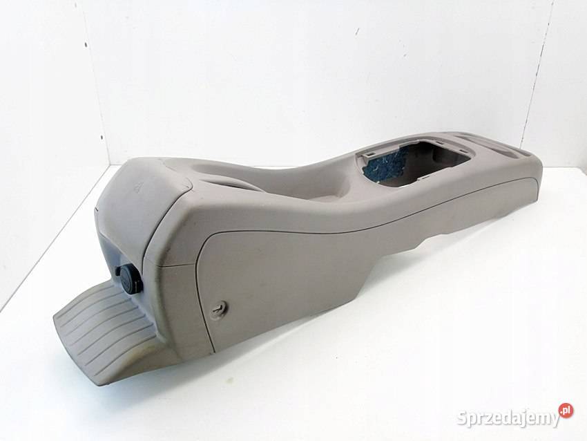 Panel środkowy konsola Nissan Almera Tino 2002