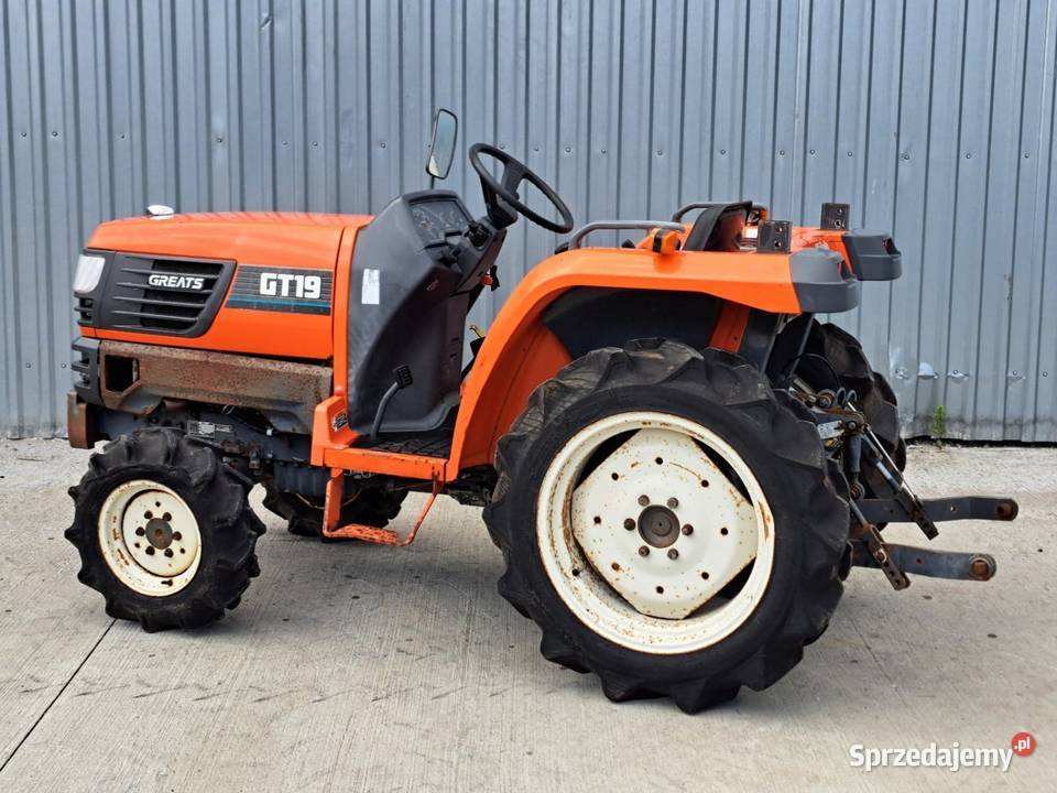 Traktorek traktor KUBOTA GT19D 19 44