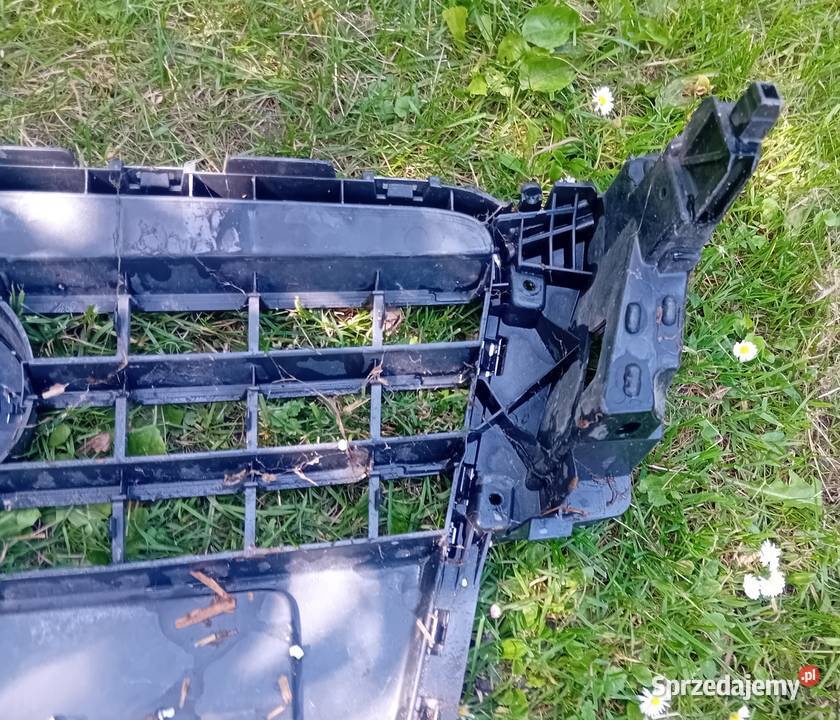 Audi A5 8T grill atrapa chłodnicy Przeźmierowo sprzedam