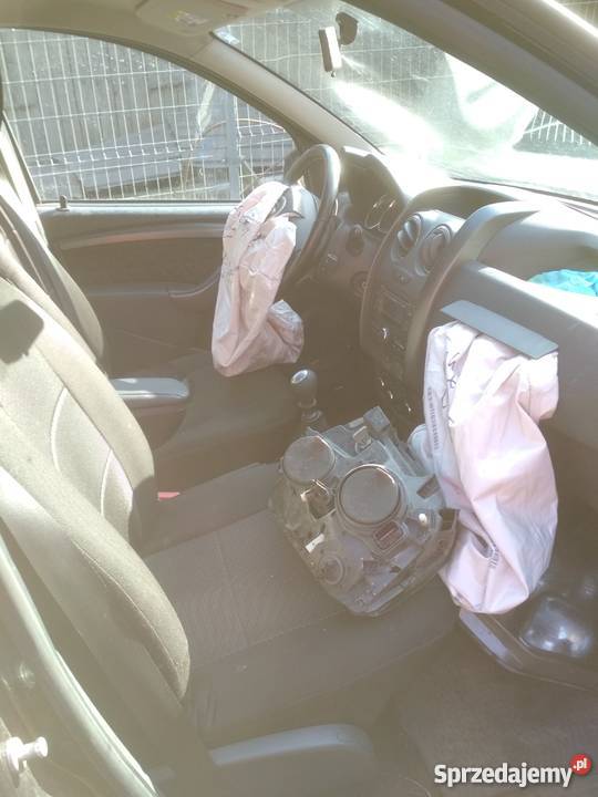 Dacia Duster 15dCi 110 2013 pierwrej 2014 Zagnańsk