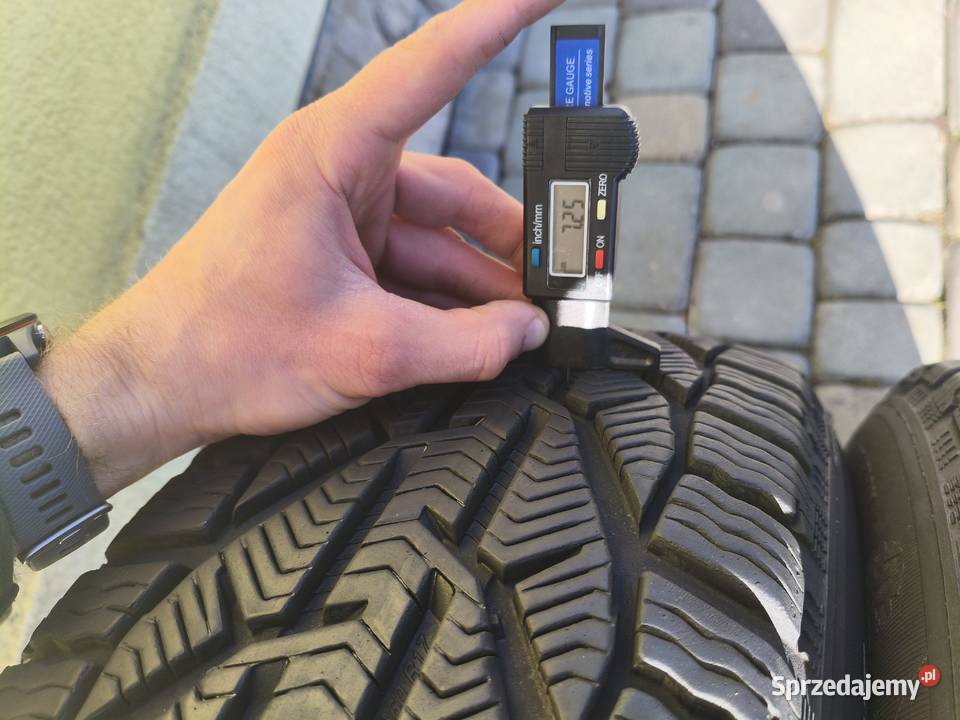 KOMPLET opon zimowych OPONY ZIMOWE PIRELLI Rzeszów