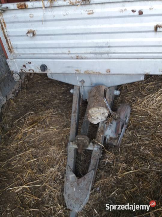 Sprzedam rozrzutnik 35 T Czarna Białostocka Dobruchna