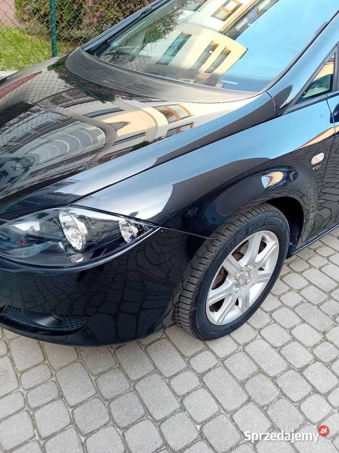Sprzedam Seata Leona 2007r zadbany aluminiowe felgi Łomża