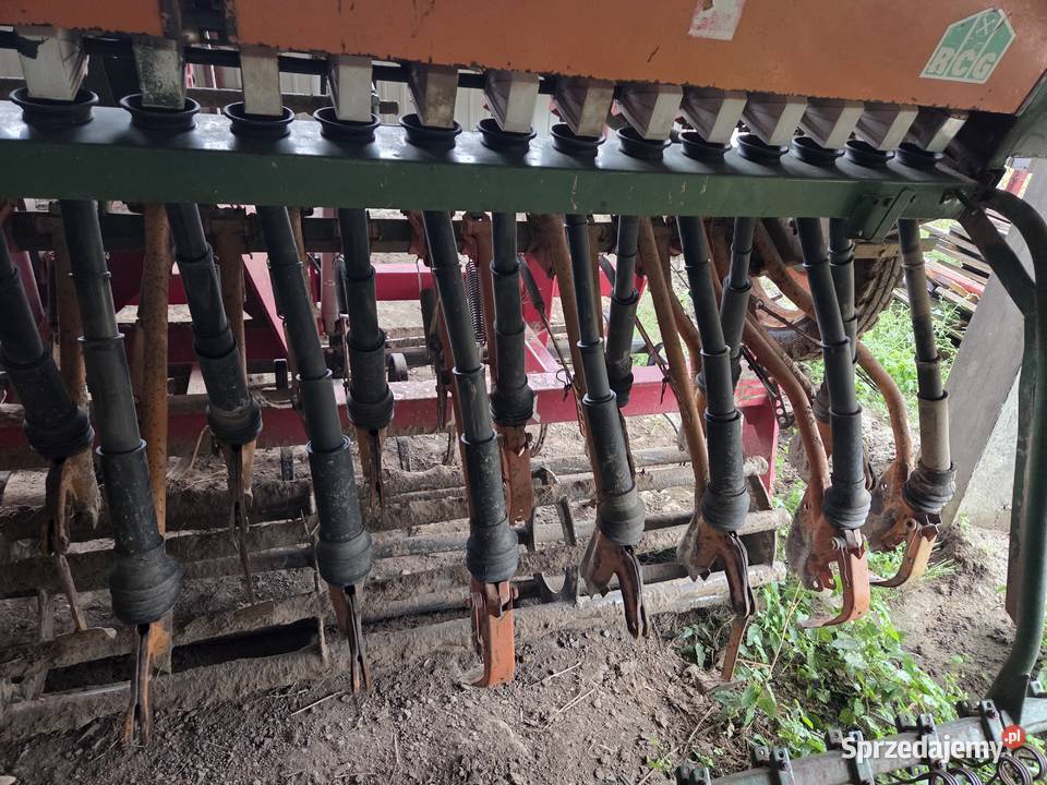 Agregat uprawowo siewny 3m Waśniów sprzedam