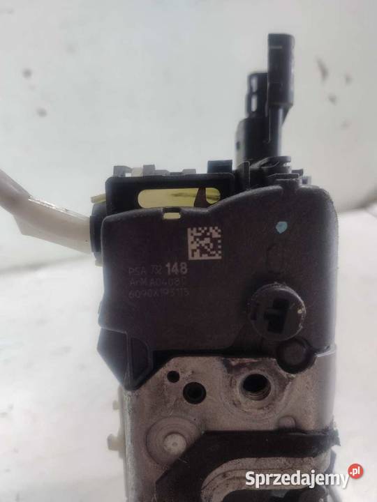 ZAMEK DRZWI PRAWY PRZÓD 6 PIN CITROEN C5 A04080