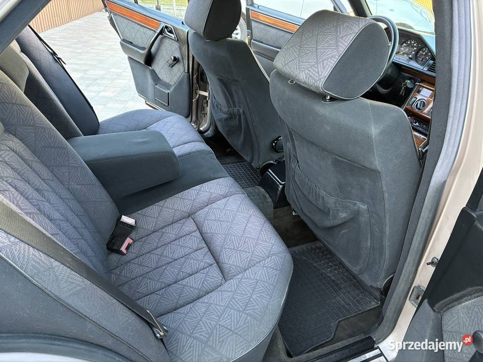 MercedesBenz W124 20d 5biegow 1993r w super 72KM W124 Grudziądz