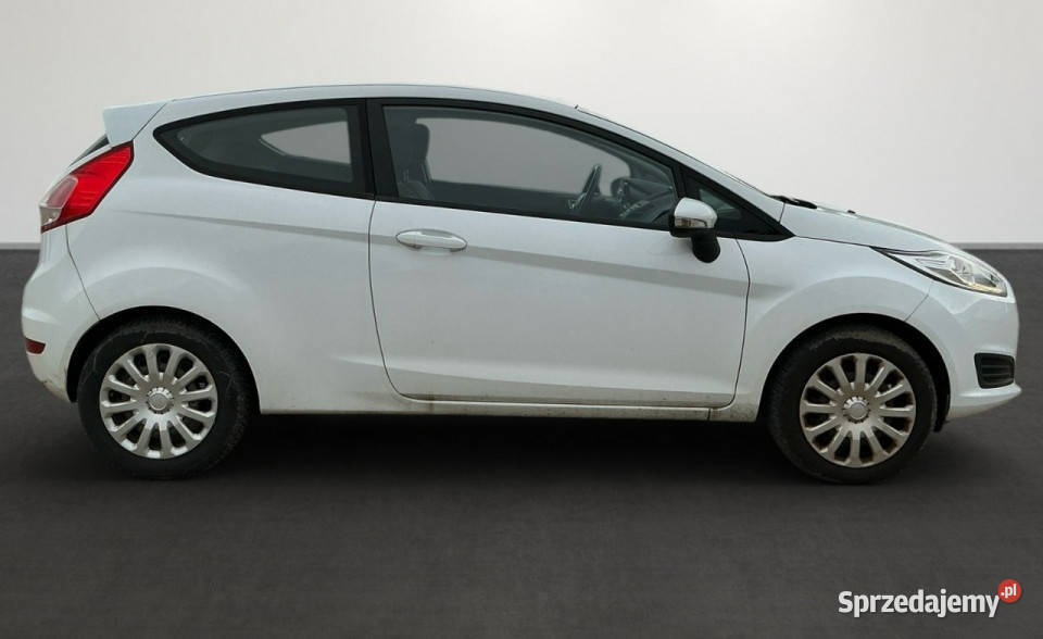 Ford Fiesta niski przebiegSilnik MPIGrzane 2/3
