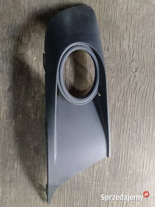 Osłona prawa VW TOURAN 1T3 Caddy 2K0 2K5 1115 Zderzaki Cewice