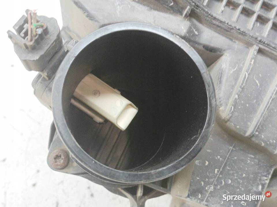OBUDOWA FILTRA POWIETRZA 165001258R 15 DCI Dacia Rok produkcji 2015 sprzedam