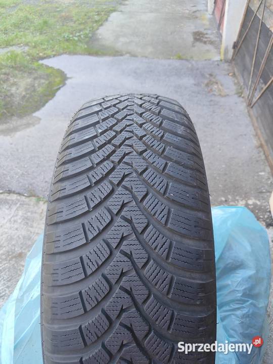 4 Opony zimowe R18 22560 Wielka Wieś