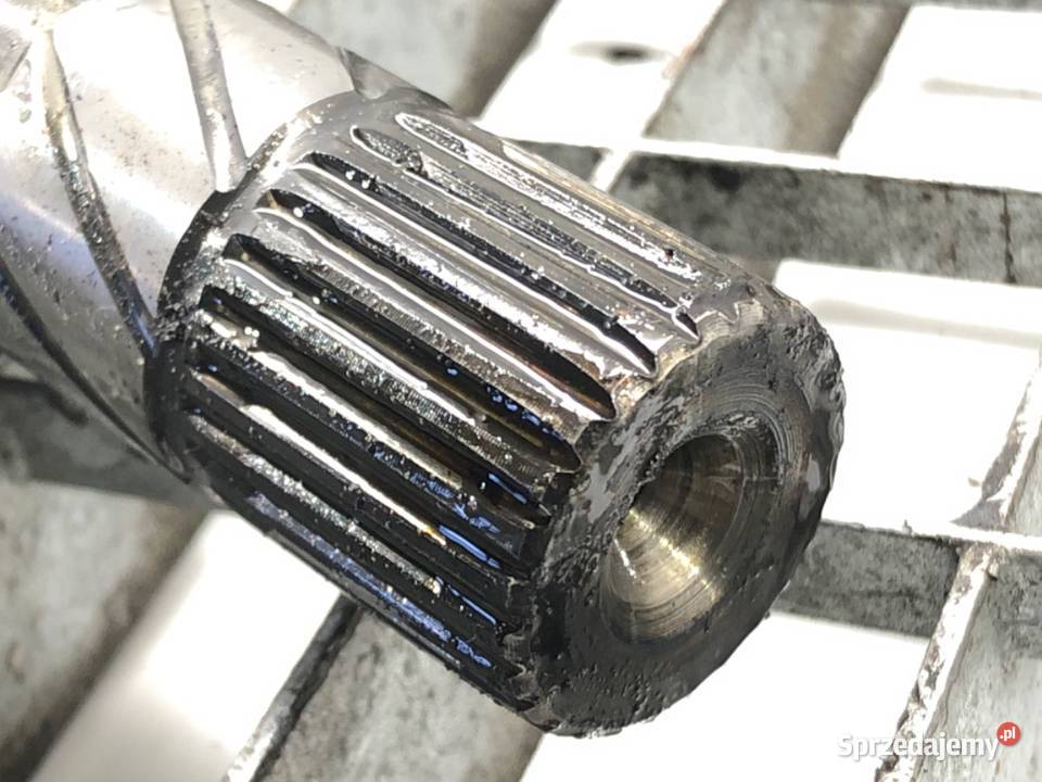 PÓŁOŚ PRAWY PRZÓD RENAULT CLIO III 12 65 0514