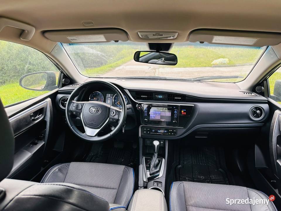 Toyota Corolla automat