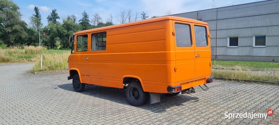 1968 Mercedes T1 Dusseldorfer 407 benzyna Kraków