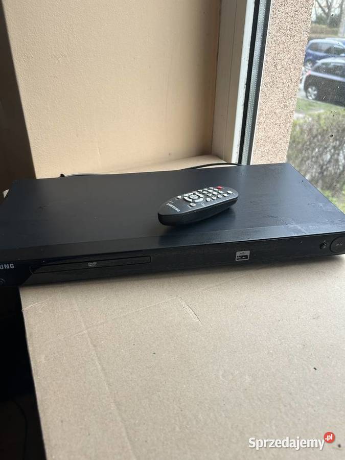 Odtwarzacz DVD Samsung DVDP390XEO pilot