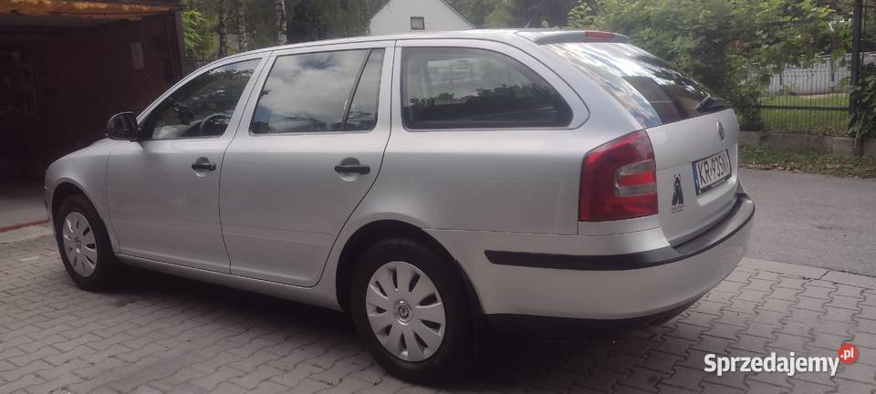 Skoda Octavia 2 16 mpilpg BRCbezwypafowa salon Kraków