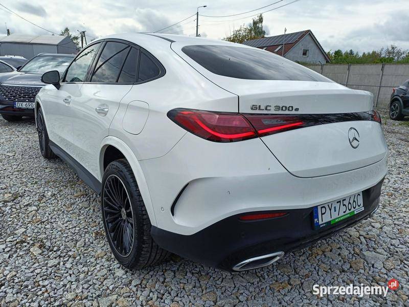 MERCEDESBENZ GLC 300 E 2024 199900 ccm 313 Warszawa sprzedam