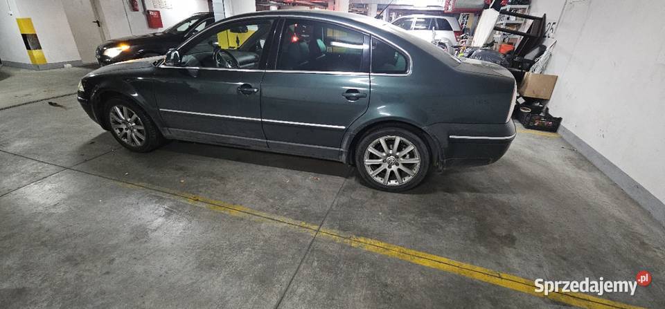 VW PASSAT B5 FL z 2004 roku z silnikiem 25 V6 Passat kujawsko-pomorskie Toruń