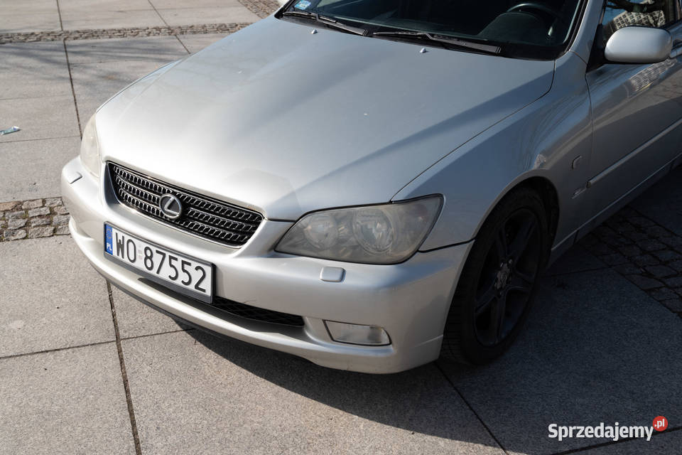 Lexus IS200 LPG Kombi SportCross mazowieckie