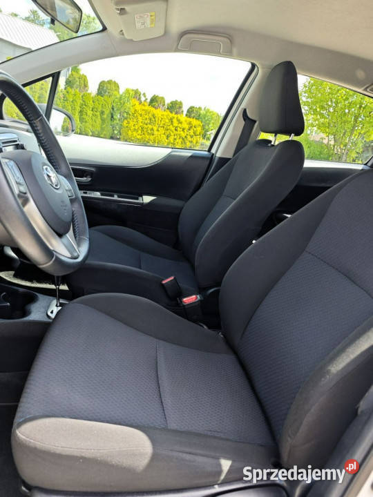 Toyota Yaris Hybryda Kamera A U T O M A T III ESP Yaris Nowy Sącz sprzedam