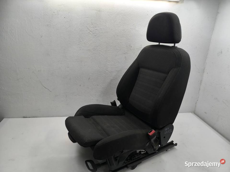 FOTEL PASAŻERA PRAWY PRZÓD OPEL INSIGNIA A KOMBI sprzedam