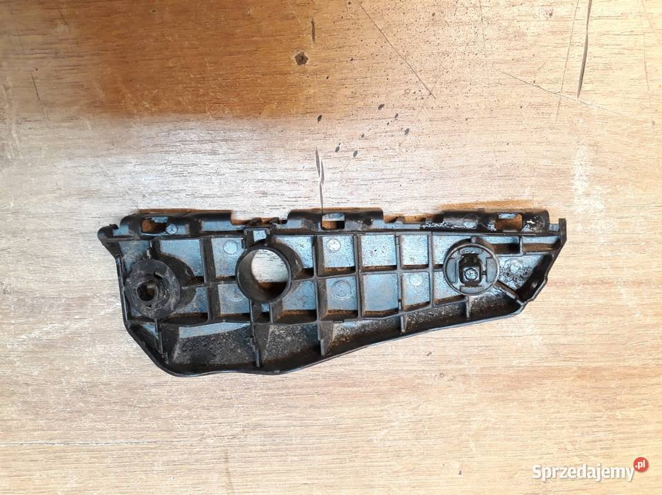 TOYOTA AURIS I ŚLIZG ZDERZAKA TYŁ 5253502041 Części Międzychód