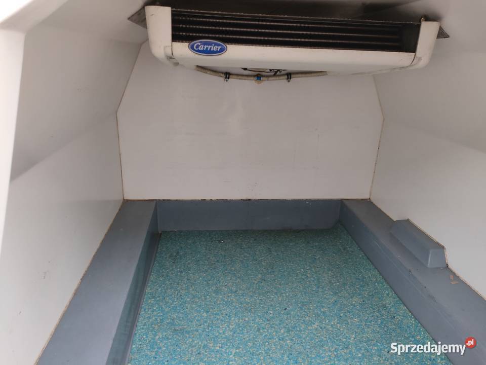 VW Caddy chłodnia izoterma manualna Koszalin