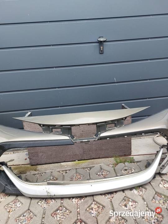 ZDERZAK PRZÓD PRZEDNI TOYOTA COROLLA E21 Wejherowo