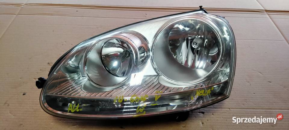 VW GOLF V 0308 REFLEKTOR LEWY PRZÓD HELLA Lampy przednie Bielsko-Biała sprzedam